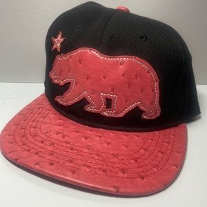 California Republic Bear Leather Snapback (Colors) black with red leather